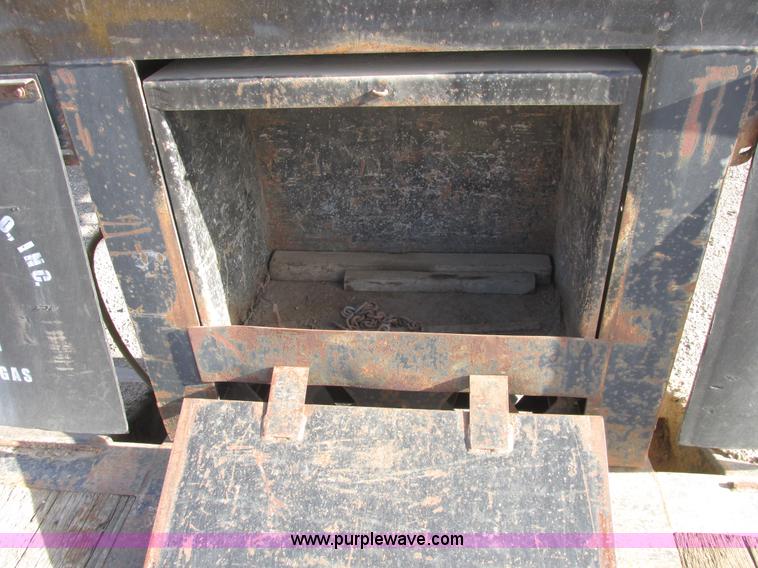 image for item A8750 1998 Trail King TK70MG-482 lowboy trailer