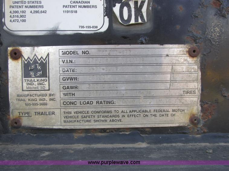 image for item A8750 1998 Trail King TK70MG-482 lowboy trailer