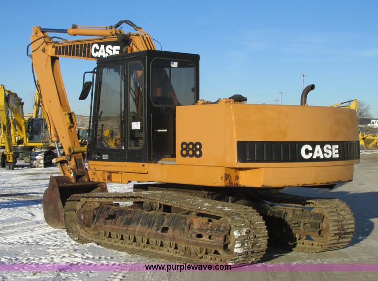 image for item A8770 1990 Case 888 excavator