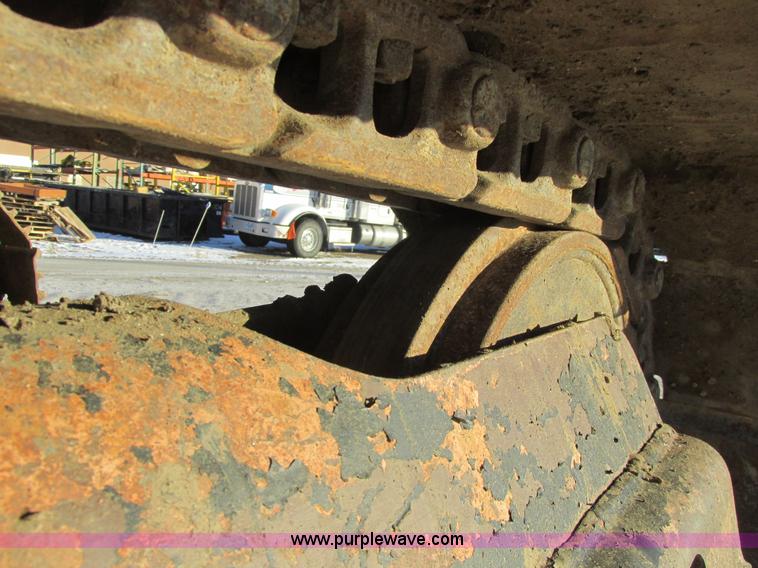 image for item A8770 1990 Case 888 excavator