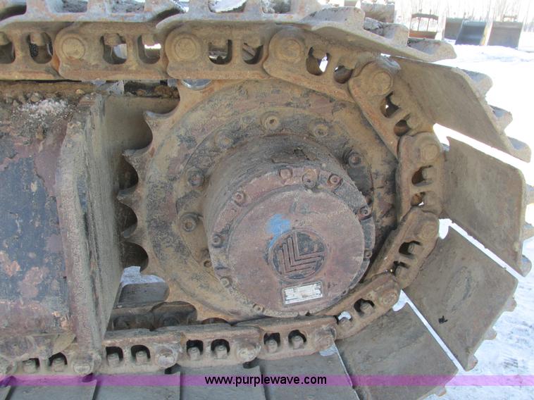 image for item A8770 1990 Case 888 excavator