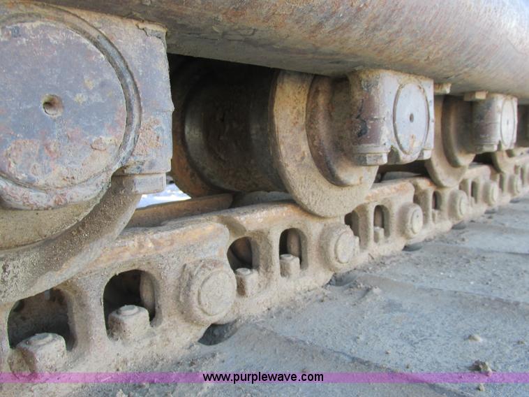 image for item A8770 1990 Case 888 excavator