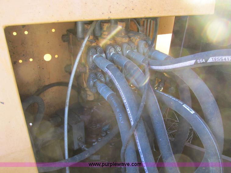 image for item A8770 1990 Case 888 excavator