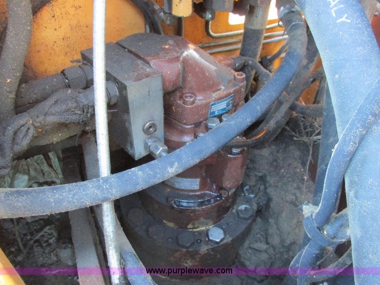 image for item A8770 1990 Case 888 excavator