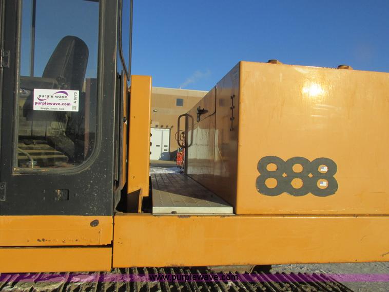 image for item A8770 1990 Case 888 excavator