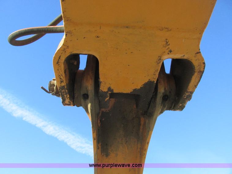 image for item A8770 1990 Case 888 excavator