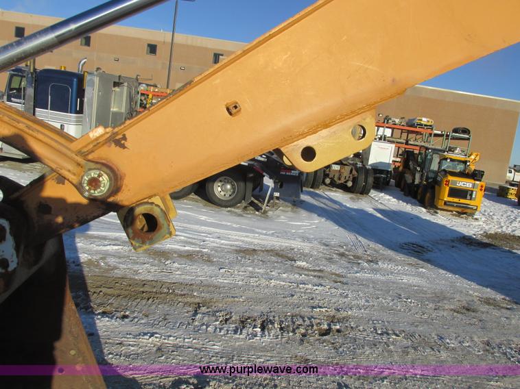 image for item A8770 1990 Case 888 excavator