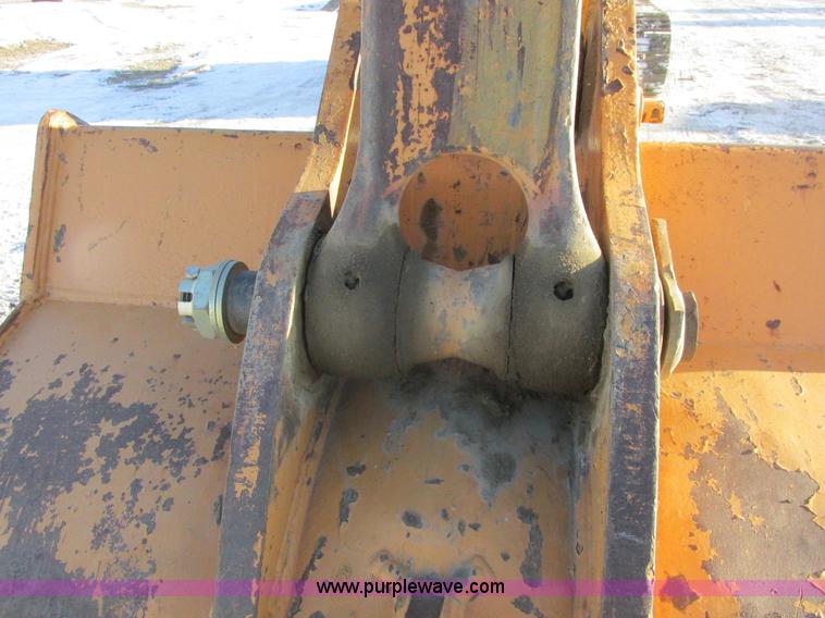 image for item A8770 1990 Case 888 excavator