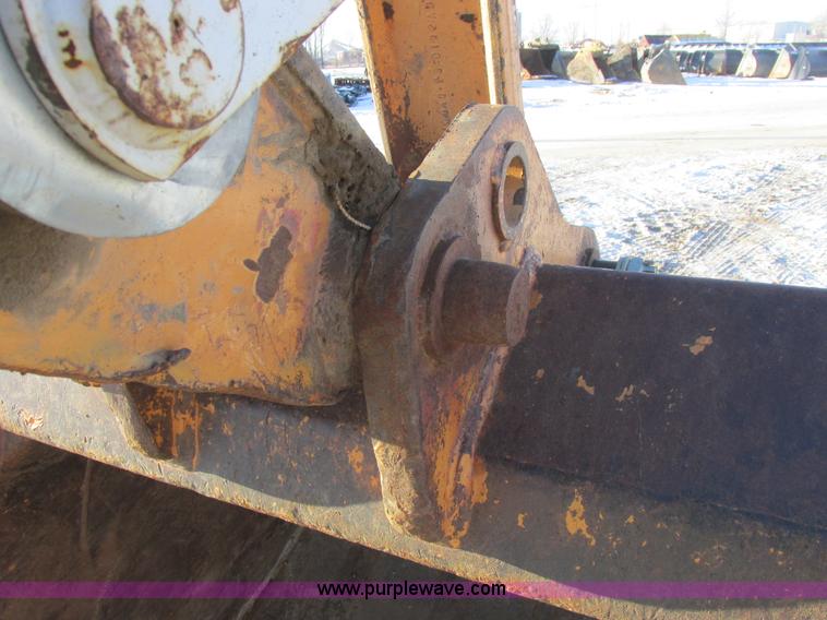 image for item A8770 1990 Case 888 excavator