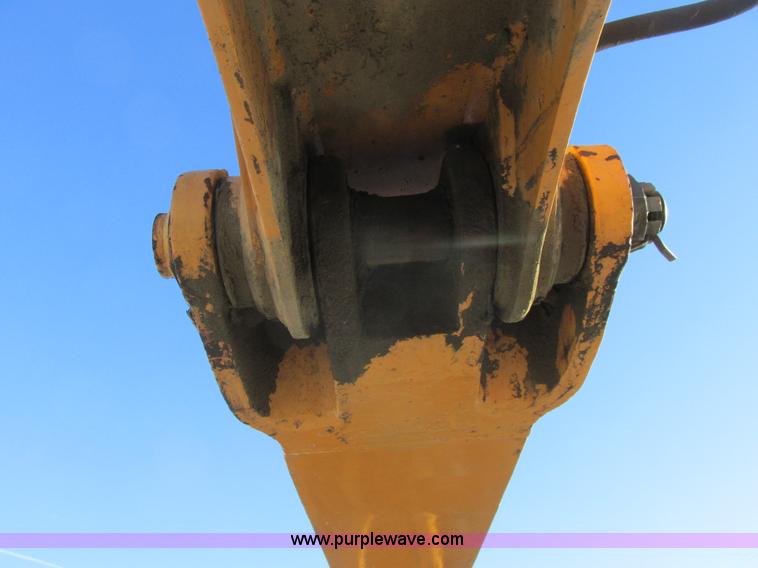 image for item A8770 1990 Case 888 excavator