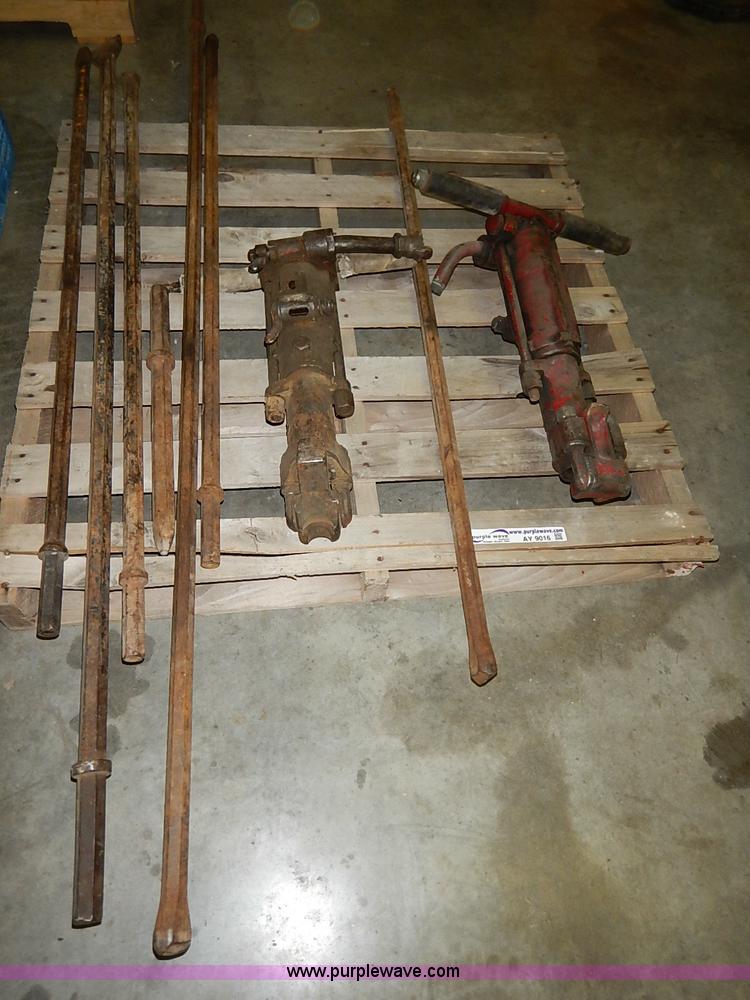 image for item AY9016 (2) air jack hammers and bits