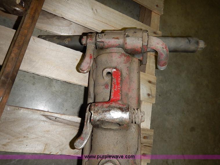 image for item AY9016 (2) air jack hammers and bits