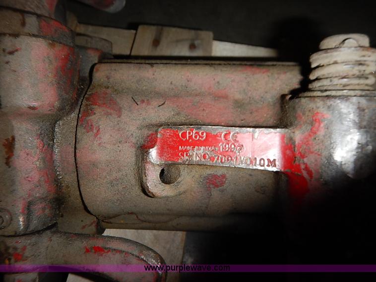 image for item AY9016 (2) air jack hammers and bits