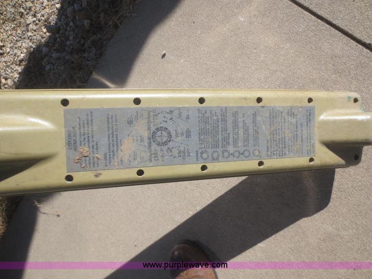 image for item AZ9136 Subshe 750 Tracker