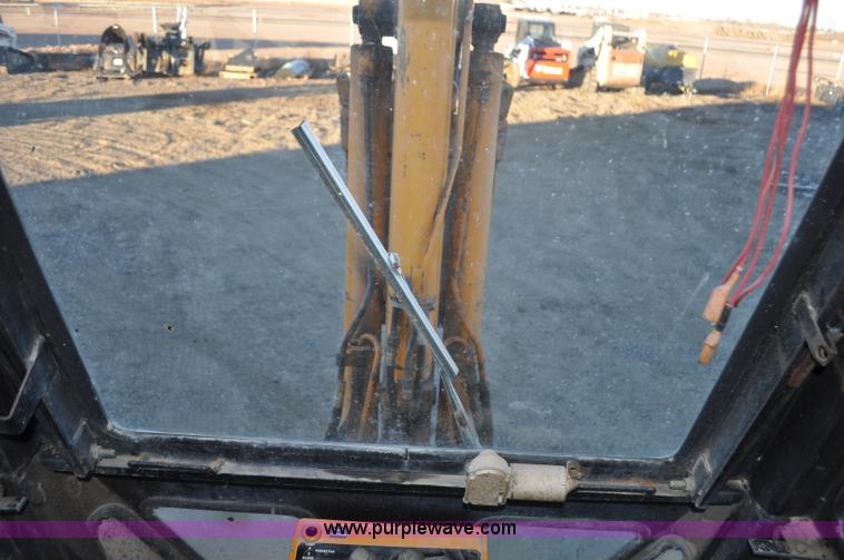 image for item F2128 1976 Case 680E Construction King backhoe