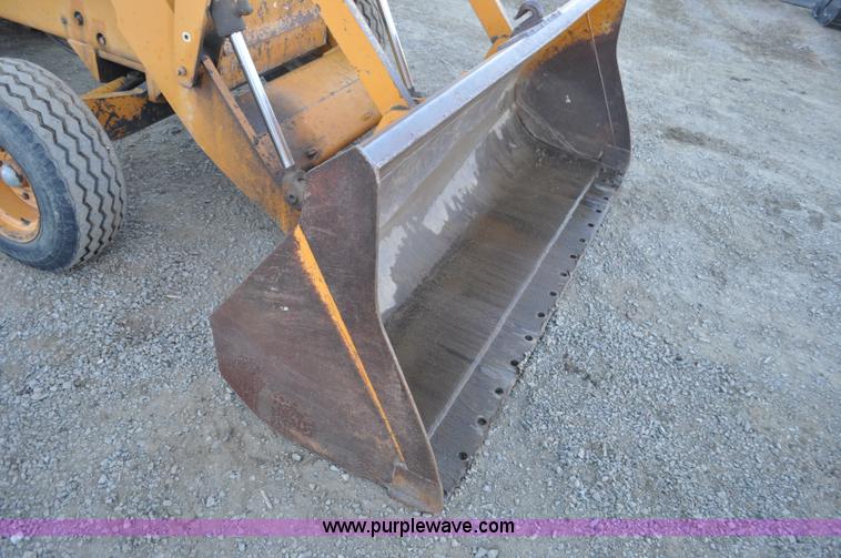 image for item F2128 1976 Case 680E Construction King backhoe