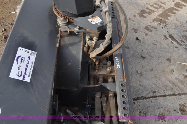 image for item F2131 2006 Bobcat SB200 skid steer snow blower