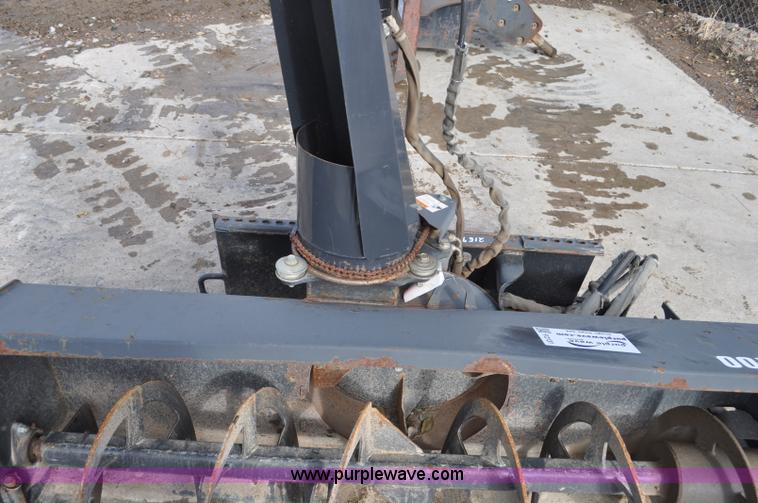 image for item F2131 2006 Bobcat SB200 skid steer snow blower