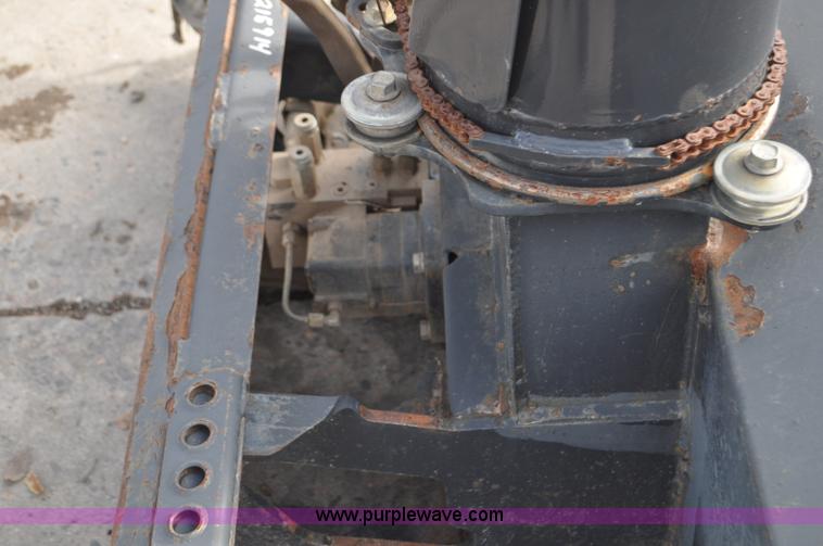 image for item F2131 2006 Bobcat SB200 skid steer snow blower