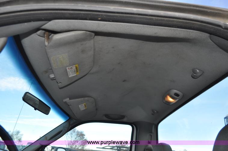 image for item F2150 2004 Ford F550 Super Duty service truck