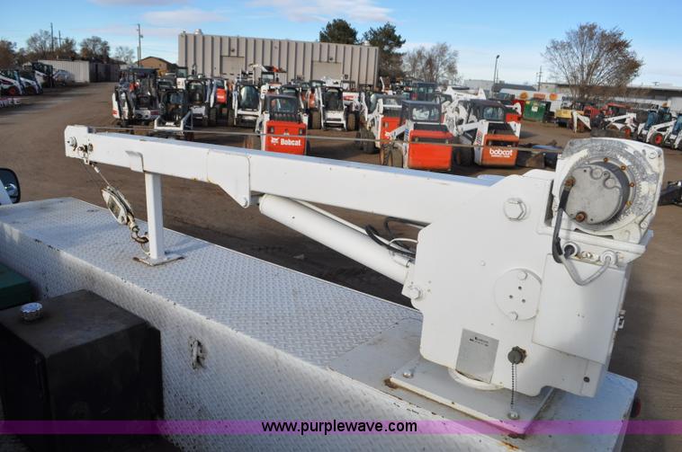 image for item F2150 2004 Ford F550 Super Duty service truck