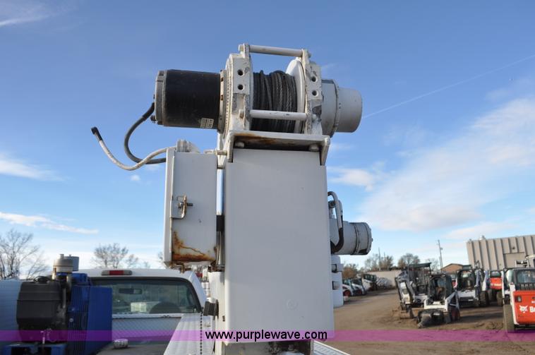 image for item F2150 2004 Ford F550 Super Duty service truck