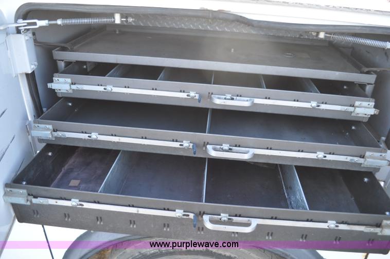 image for item F2150 2004 Ford F550 Super Duty service truck