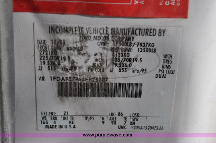 image for item F2150 2004 Ford F550 Super Duty service truck