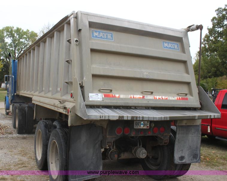 image for item F3379 1991 Mate quarter frame end dump trailer
