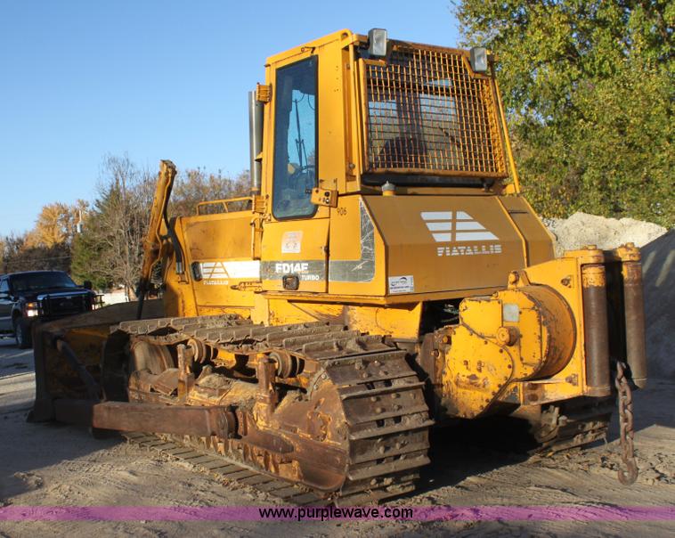 image for item F3383 Fiat-Allis 14E dozer