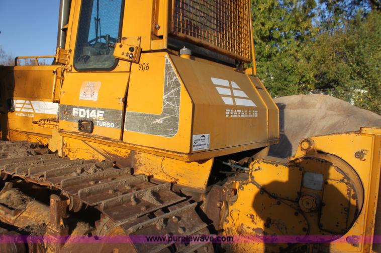image for item F3383 Fiat-Allis 14E dozer
