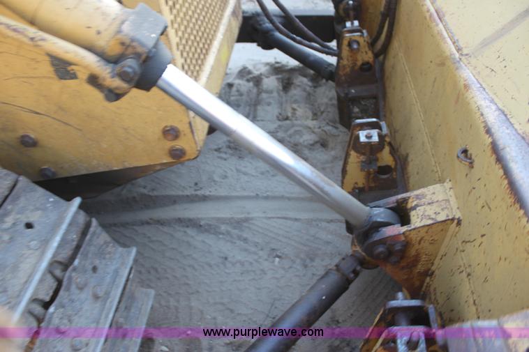 image for item F3384 1981 Fiat-Allis 10C dozer