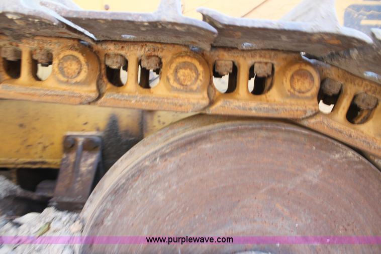 image for item F3384 1981 Fiat-Allis 10C dozer