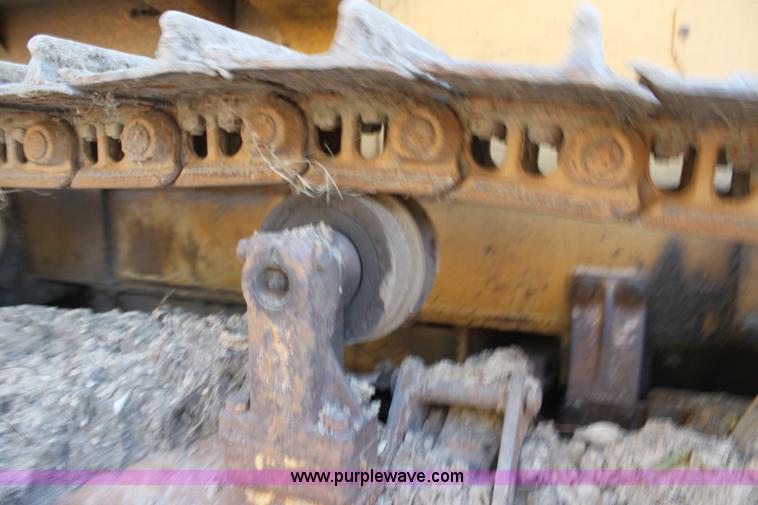 image for item F3384 1981 Fiat-Allis 10C dozer