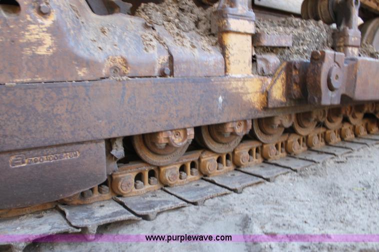 image for item F3384 1981 Fiat-Allis 10C dozer