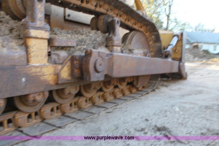 image for item F3384 1981 Fiat-Allis 10C dozer