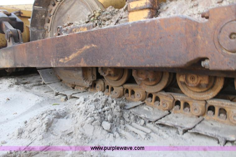 image for item F3384 1981 Fiat-Allis 10C dozer