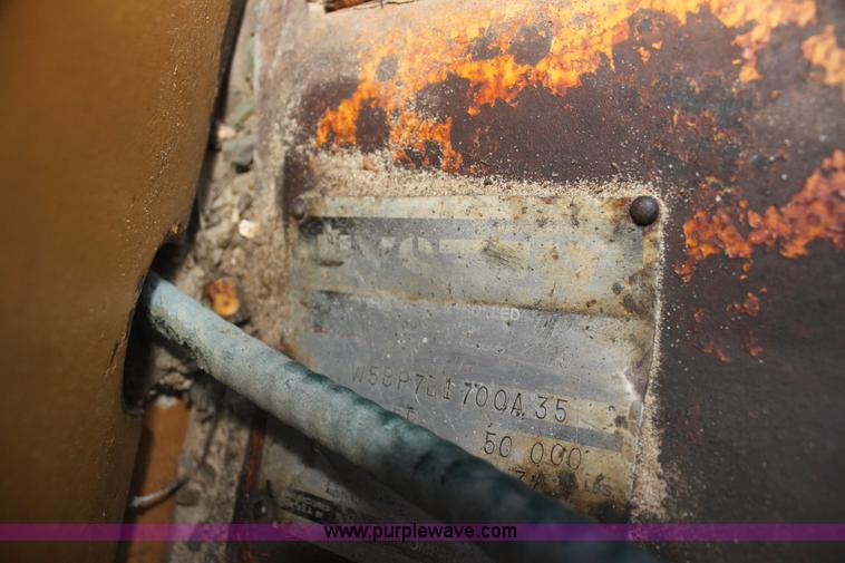 image for item F3384 1981 Fiat-Allis 10C dozer