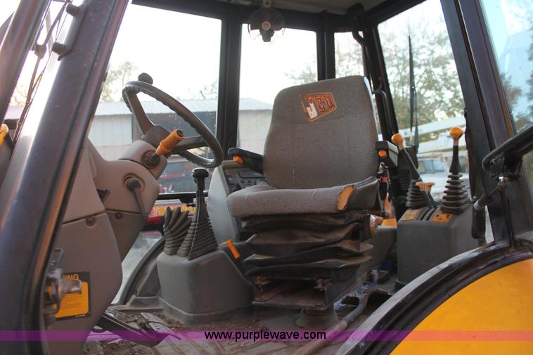 image for item F3385 1998 JCB 217 Series 3 backhoe