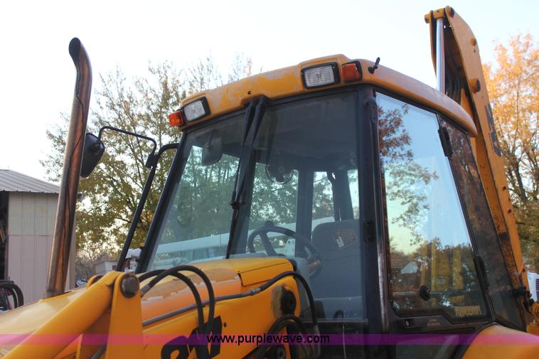 image for item F3385 1998 JCB 217 Series 3 backhoe