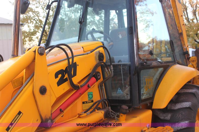 image for item F3385 1998 JCB 217 Series 3 backhoe