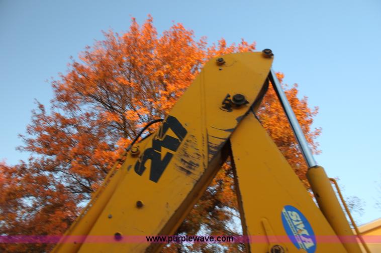 image for item F3385 1998 JCB 217 Series 3 backhoe