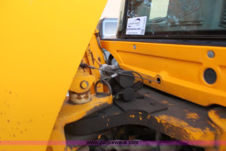 image for item F3385 1998 JCB 217 Series 3 backhoe