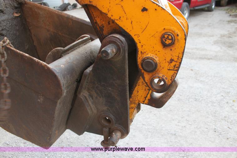 image for item F3385 1998 JCB 217 Series 3 backhoe