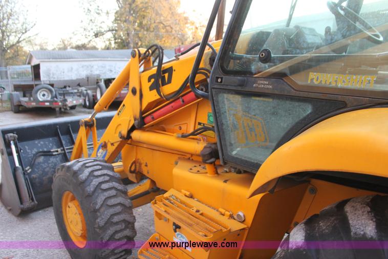 image for item F3385 1998 JCB 217 Series 3 backhoe