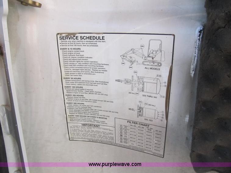 image for item F8892 2001 Bobcat 331D compact excavator