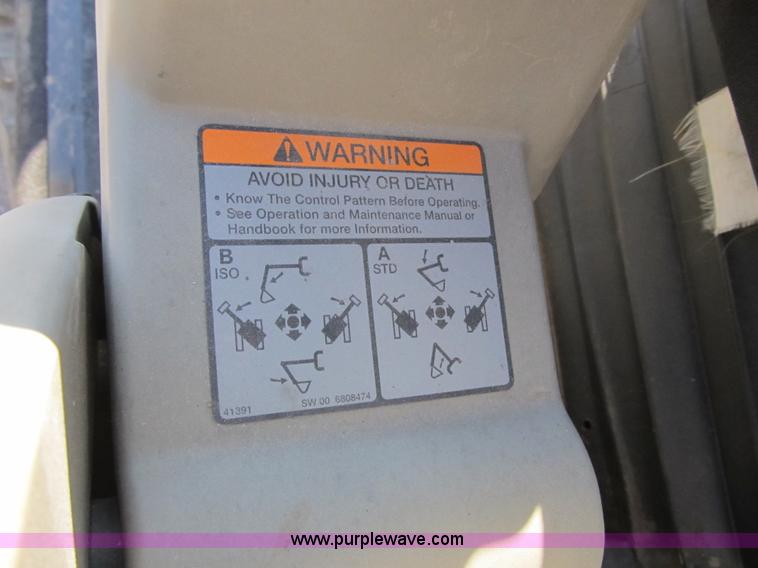 image for item F8892 2001 Bobcat 331D compact excavator