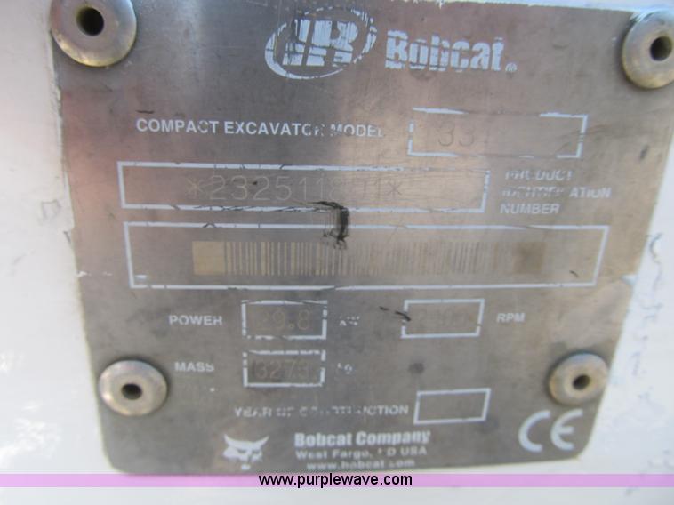 image for item F8892 2001 Bobcat 331D compact excavator