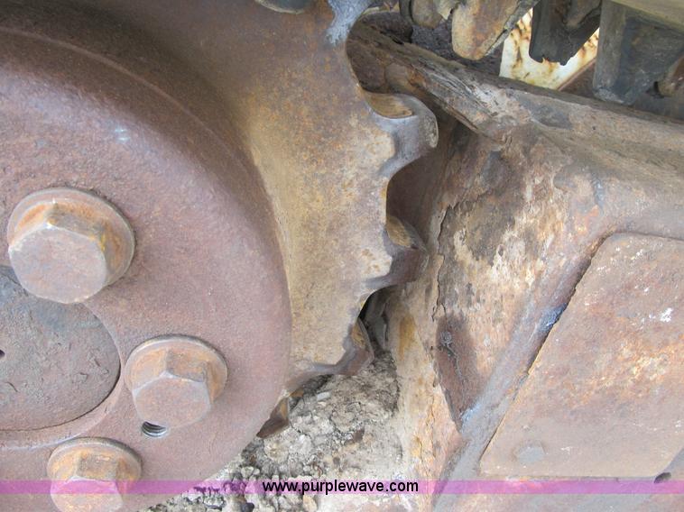 image for item F8905 2003 Bobcat T190 skid steer