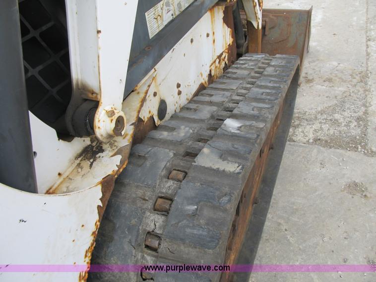 image for item F8905 2003 Bobcat T190 skid steer
